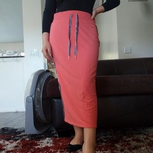 Tommy Hilfiger pink skirt